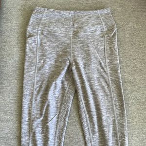 Victoria’s Secret Size 10 Grey 7/8 Leggings